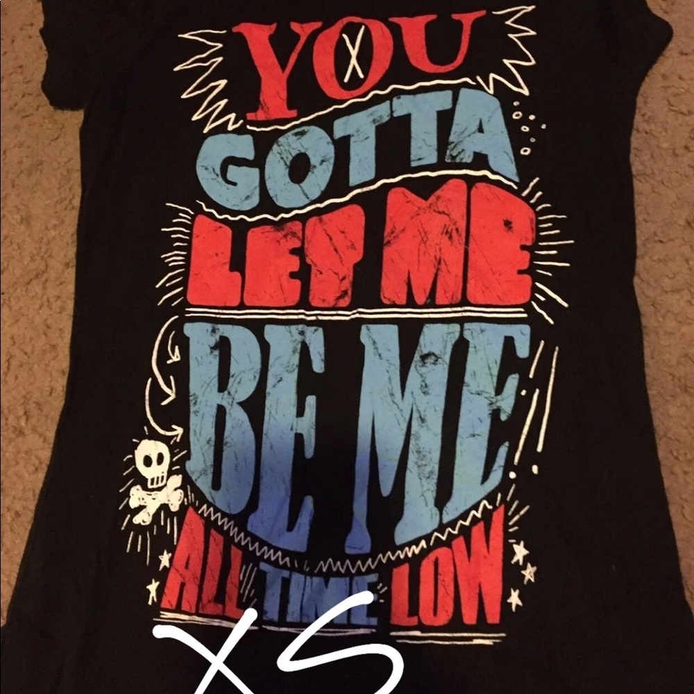 All time low shirt size xs womens